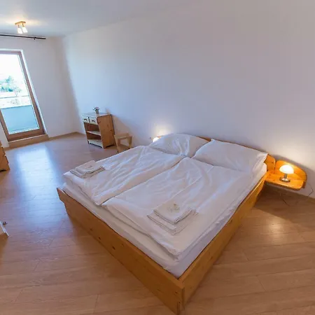 Lägenhet Apartman Mokra Luka Třeboň